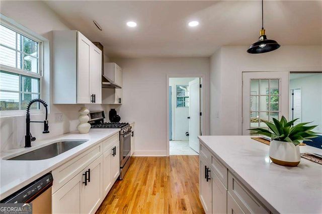 2886 Joyce Avenue, Decatur, GA 30032