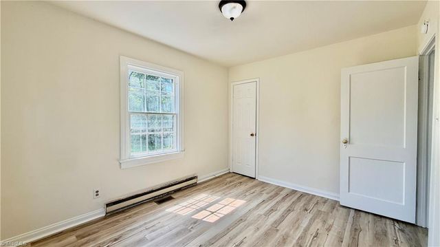 1512 Andover Avenue, Greensboro, NC 27405