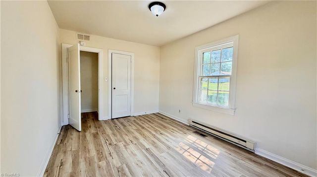 1512 Andover Avenue, Greensboro, NC 27405