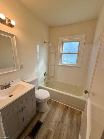 1512 Andover Avenue, Greensboro, NC 27405