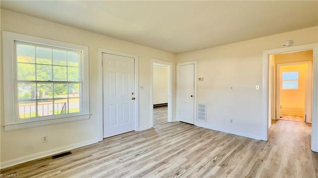 1512 Andover Avenue, Greensboro, NC 27405