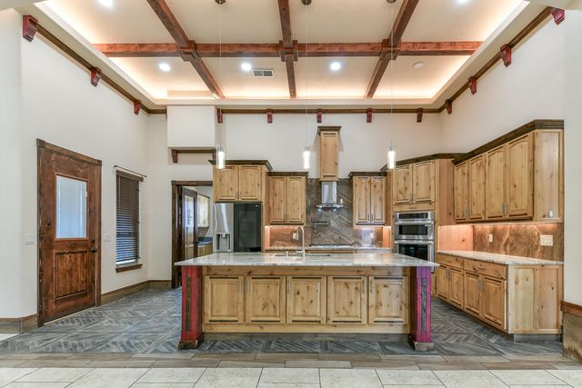 8024 Canoncito Drive NW, Albuquerque, NM 87120