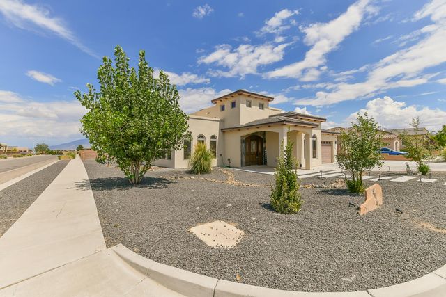 8024 Canoncito Drive NW, Albuquerque, NM 87120