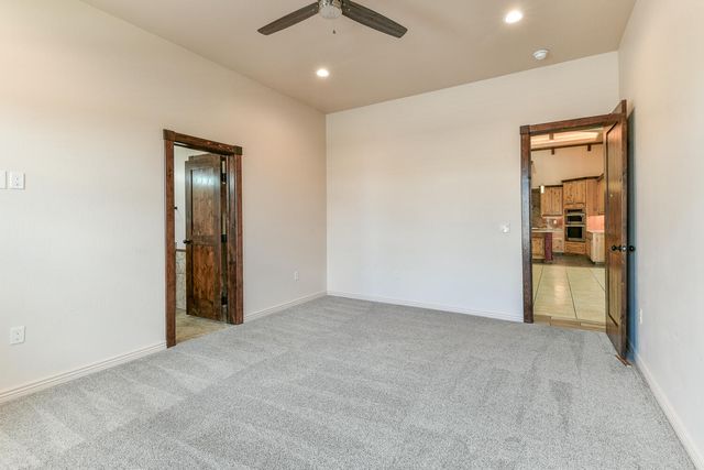 8024 Canoncito Drive NW, Albuquerque, NM 87120
