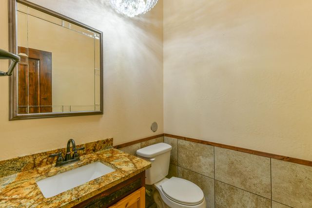 8024 Canoncito Drive NW, Albuquerque, NM 87120