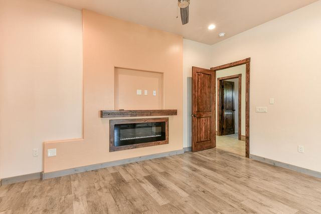 8024 Canoncito Drive NW, Albuquerque, NM 87120