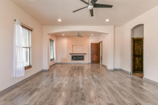 8024 Canoncito Drive NW, Albuquerque, NM 87120