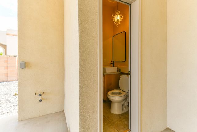 8024 Canoncito Drive NW, Albuquerque, NM 87120