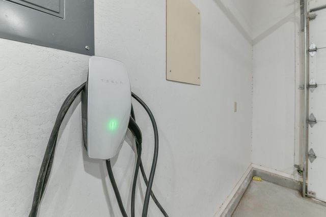 8024 Canoncito Drive NW, Albuquerque, NM 87120