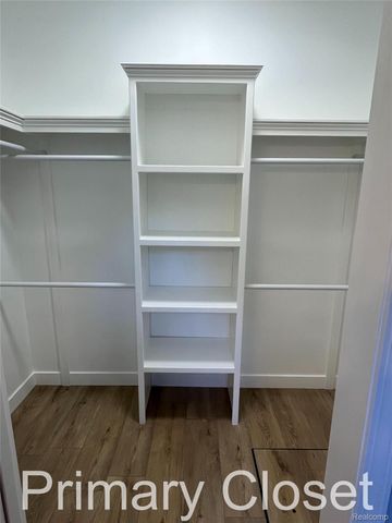 3175 OAKRIDGE Drive, Highland Twp, MI 48356