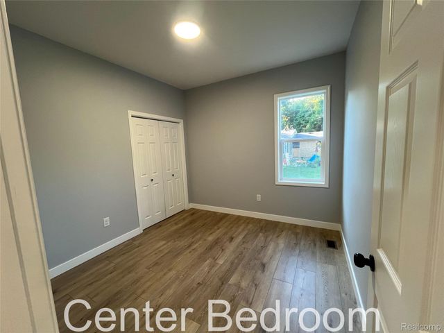 3175 OAKRIDGE Drive, Highland Twp, MI 48356