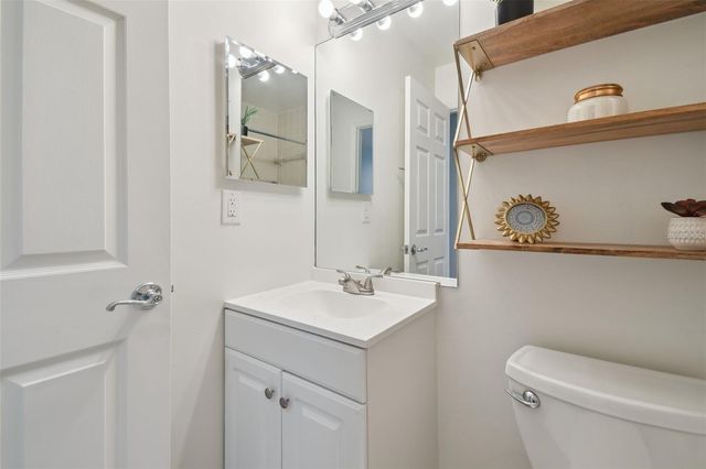 4835 W FLAMINGO ROAD, Tampa, FL 33611