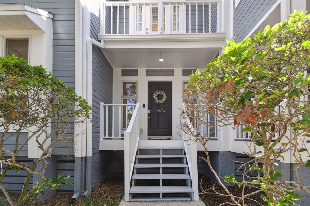 Image 2 of property listing at 4835 W FLAMINGO ROAD, Tampa, FL 33611