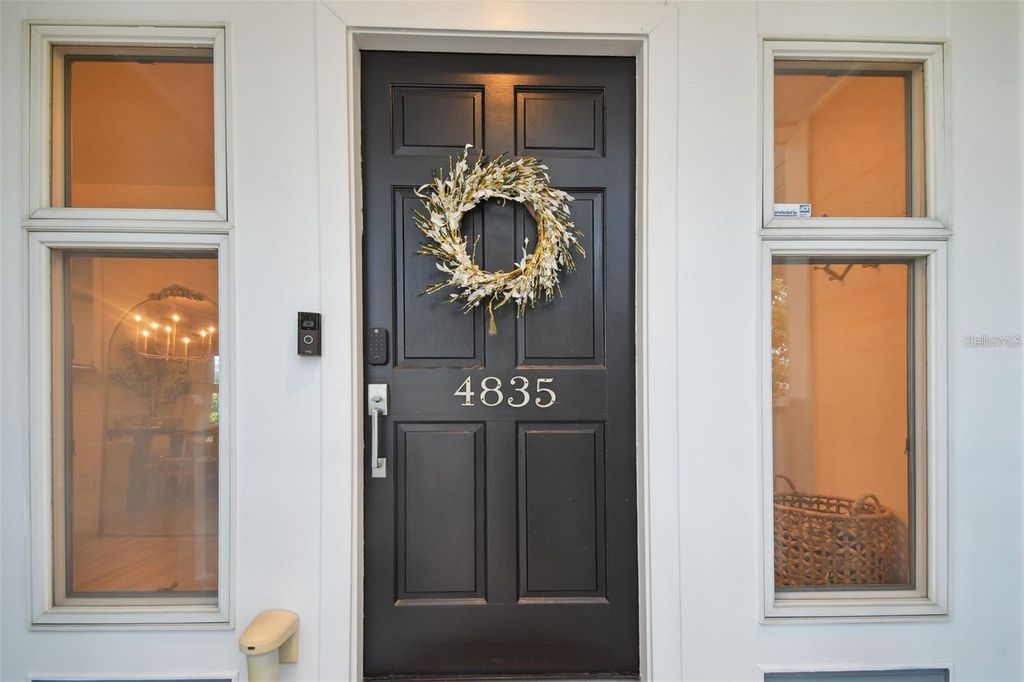 Image 4 of property listing at 4835 W FLAMINGO ROAD, Tampa, FL 33611