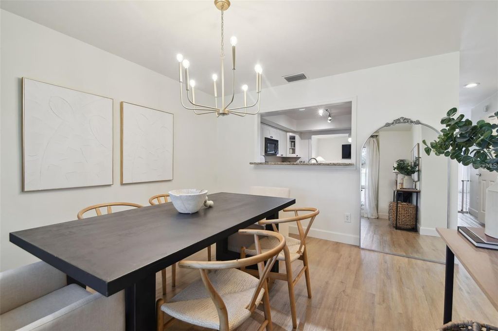 Image 7 of property listing at 4835 W FLAMINGO ROAD, Tampa, FL 33611