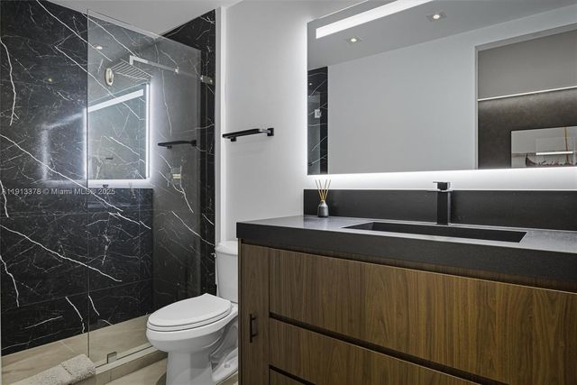 2301 Collins Ave 1634, Miami Beach, FL 33139