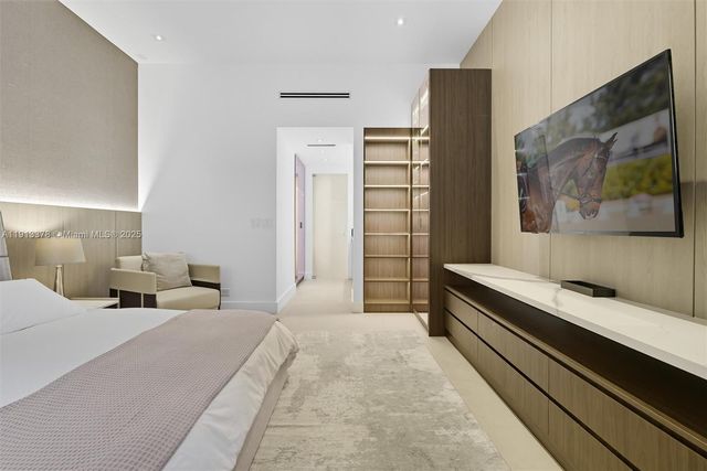 2301 Collins Ave 1634, Miami Beach, FL 33139