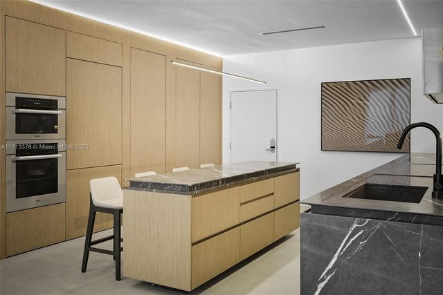 2301 Collins Ave 1634, Miami Beach, FL 33139