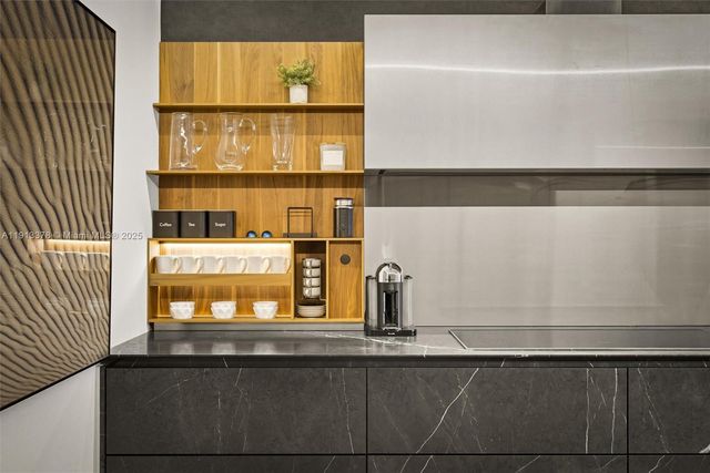 2301 Collins Ave 1634, Miami Beach, FL 33139