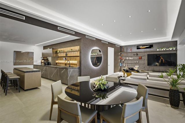 2301 Collins Ave 1634, Miami Beach, FL 33139