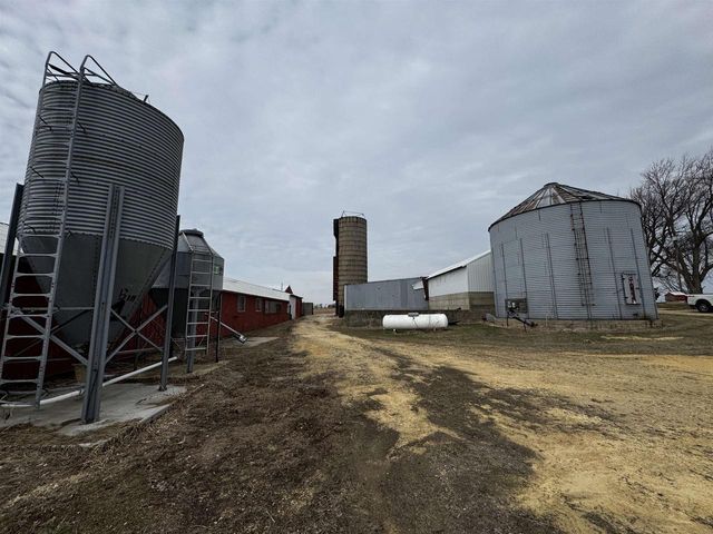 10212 E BC Townline Road, Clinton, WI 53525