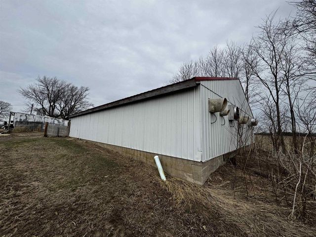 10212 E BC Townline Road, Clinton, WI 53525