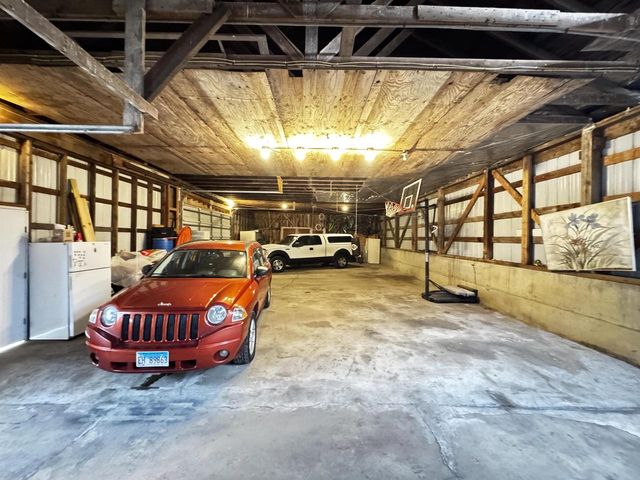 10212 E BC Townline Road, Clinton, WI 53525