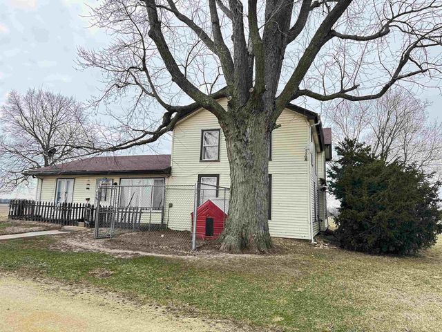 10212 E BC Townline Road, Clinton, WI 53525