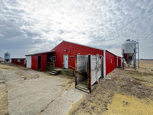 10212 E BC Townline Road, Clinton, WI 53525