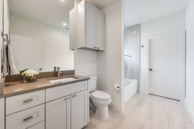 3918 Lively Lane, Dallas, TX 75220