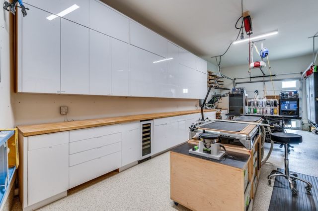 3918 Lively Lane, Dallas, TX 75220