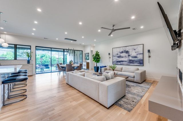 3918 Lively Lane, Dallas, TX 75220