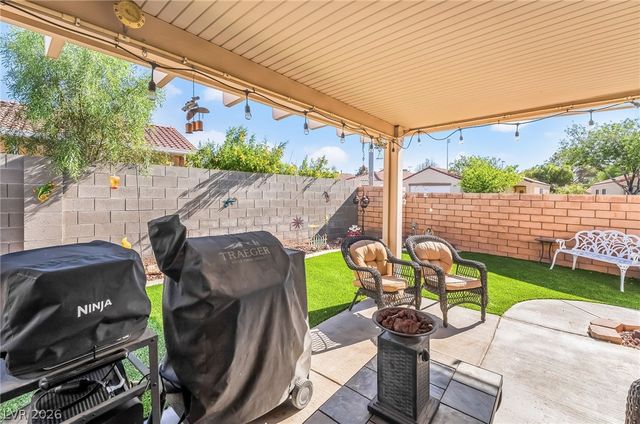 733 Rising Brook Drive, Henderson, NV 89011