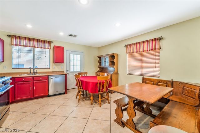 733 Rising Brook Drive, Henderson, NV 89011