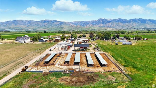 7605 N 2400 W, Amalga, UT 84335