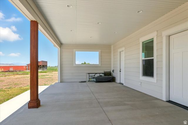 7605 N 2400 W, Amalga, UT 84335