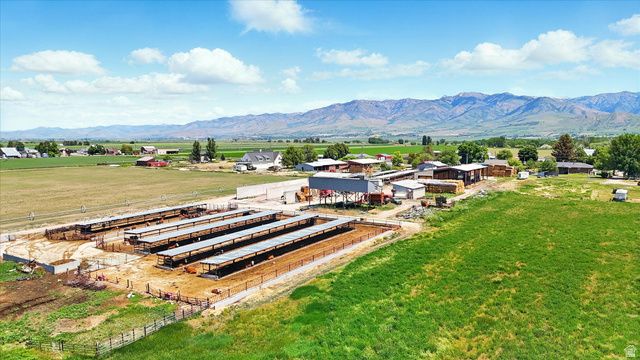 7605 N 2400 W, Amalga, UT 84335