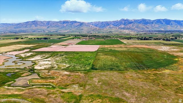 7605 N 2400 W, Amalga, UT 84335