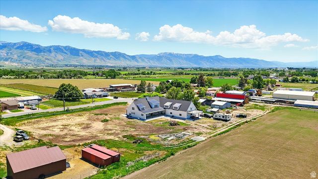 7605 N 2400 W, Amalga, UT 84335
