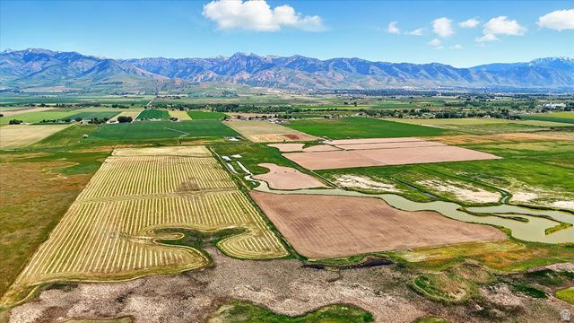 7605 N 2400 W, Amalga, UT 84335