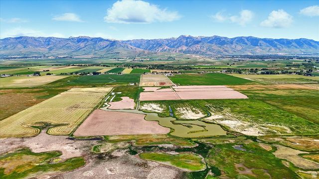 7605 N 2400 W, Amalga, UT 84335