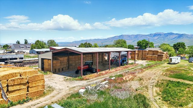 7605 N 2400 W, Amalga, UT 84335