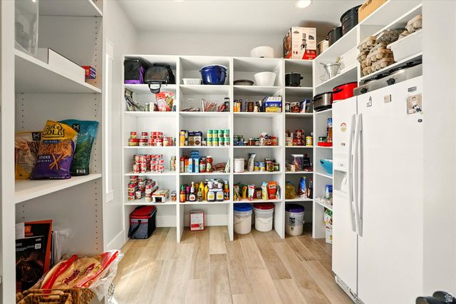 7605 N 2400 W, Amalga, UT 84335