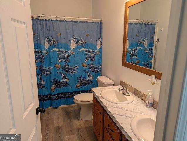 528 Laura Street, Kingsland, GA 31548