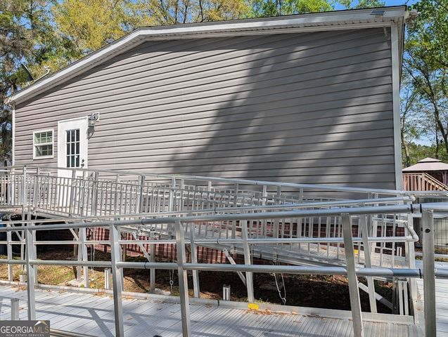 528 Laura Street, Kingsland, GA 31548
