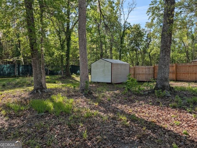528 Laura Street, Kingsland, GA 31548