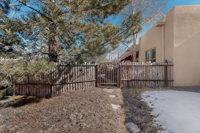 107 Tierra Rica, Santa Fe, NM 87505
