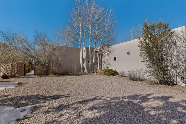 107 Tierra Rica, Santa Fe, NM 87505
