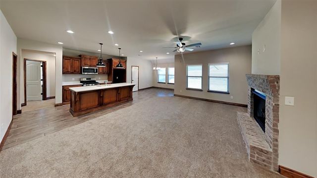 9001 NW 143rd Street, Yukon, OK 73099