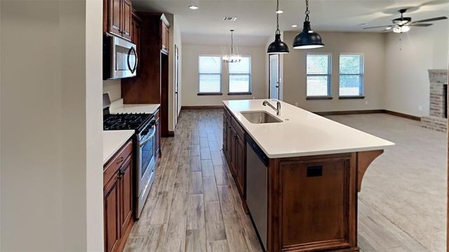 9001 NW 143rd Street, Yukon, OK 73099